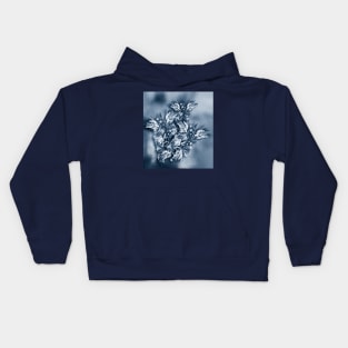 Beautiful flower bouquet on a rippled deep blue background Kids Hoodie